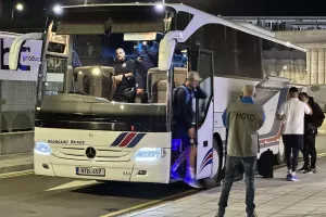 (Φώτος Kerkida) Η άφιξη του Απόλλωνα 