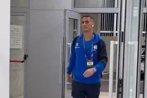 Άφιξη αποστολής Εθνικής (φώτος)