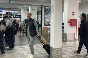 (Φώτος) Πέταξε... για την επιστροφή η Πάφος