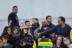 (ΦΩΤΟΣ) Ο κόσμος στο "ΑΕΚ Αρένα"