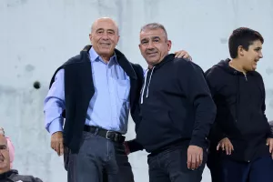 (ΦΩΤΟΣ) Ο κόσμος στο "ΑΕΚ Αρένα"