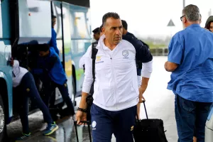 (Φώτος) Πέταξε... για Βουκουρέστι η Εθνική
