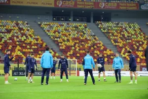 Η προπόνηση στο "National Arena Bucharest" (Φώτος)