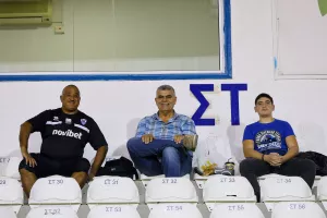 Ο κόσμος στο Ανόρθωση-ΑΕΛ (Φώτος)