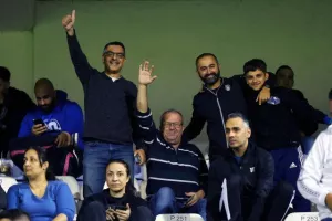 Ανόρθωση-ΑΕΛ: Η "Κυρία" είναι ΕΔΩ με Λόπες! (Φώτος)