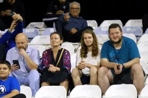 Ανόρθωση-ΑΕΛ: Η "Κυρία" είναι ΕΔΩ με Λόπες! (Φώτος)