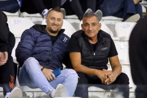 Ανόρθωση-ΑΕΛ: Η "Κυρία" είναι ΕΔΩ με Λόπες! (Φώτος)