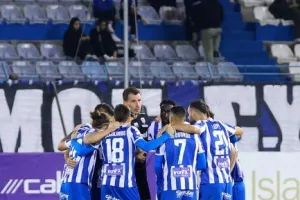 Ανόρθωση-ΑΕΛ: Η "Κυρία" είναι ΕΔΩ με Λόπες! (Φώτος)