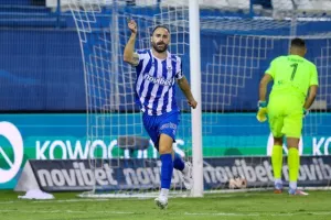Ανόρθωση-ΑΕΛ: Η "Κυρία" είναι ΕΔΩ με Λόπες! (Φώτος)