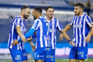 Ανόρθωση-ΑΕΛ: Η "Κυρία" είναι ΕΔΩ με Λόπες! (Φώτος)