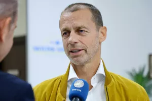 Τσέφεριν:"Μικρή Ομοσπονδία η ΚΟΠ αλλά πάει πολύ καλά το ποδόσφαιρο στην Κύπρο" (Φώτος-Βίντεο) 