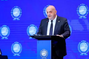 Κούμας προς Τ/Κ Ομοσπονδία: "Η ΚΟΠ είναι έτοιμη να σας δεχθεί"