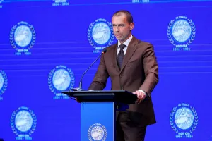 Τσέφεριν... για ΑΠΟΕΛ και ΑΕΚ