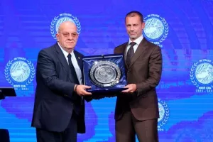 Η εορταστική εκδήλωση για τα 90χρονα της ΚΟΠ (Φώτος)