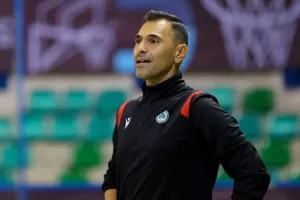 Με… οκτάρα η Ομόνοια (Φωτός)