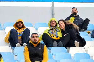 Φωτορεπορτάζ από τον κόσμο στο "Τάσος Μάρκου"