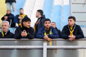 Φωτορεπορτάζ από τον κόσμο στο "Τάσος Μάρκου"