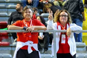(Φωτορεπορτάζ) Ο κόσμος στο "Αμμόχωστος"