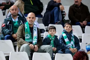 Ο κόσμος της Ομόνοιας στο ΓΣΠ (Φώτος)
