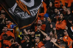 ΑΠΟΕΛ-ΑΕΛ: Άνετος και ωραίος... με τεσσάρα! (Φώτος)