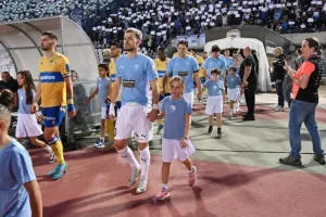 Πάφος-ΑΠΟΕΛ: Στο +11 από τους "γαλαζοκίτρινους" με γκολ στο... φινάλε!