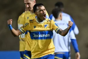 Πάφος-ΑΠΟΕΛ: Στο +11 από τους "γαλαζοκίτρινους" με γκολ στο... φινάλε!