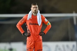 Πάφος-ΑΠΟΕΛ: Στο +11 από τους "γαλαζοκίτρινους" με γκολ στο... φινάλε!