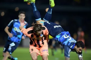 Απόλλων-ΑΠΟΕΛ: Μία δεκαετία μετά…ΜΗΔΕΝ (φώτος)