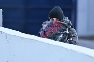 (Φώτος) Ο κόσμος στο παγωμένο... Δασάκι