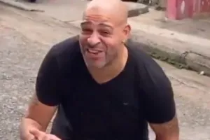 Ο Αντριάνο εθεάθη ξανά σε κακή κατάσταση: Ανησυχία για την υγεία του Βραζιλιάνου