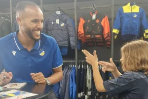 “Πυροβόλησε” τον Ελ Αραμπί 