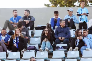 (Φώτος) Ο κόσμος στο Πάφος-ΑΠΟΕΛ