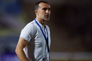 Πάφος-ΑΠΟΕΛ: Στο +11 από τους "γαλαζοκίτρινους" με γκολ στο... φινάλε!
