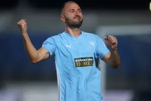 Πάφος-ΑΠΟΕΛ: Στο +11 από τους "γαλαζοκίτρινους" με γκολ στο... φινάλε!