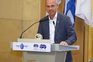 Κοινή πορεία και το 2025 για Χαραλαμπίδης Κρίστης και ΚΟΕΑΣ (Φώτος) 
