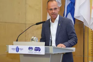 Κοινή πορεία και το 2025 για Χαραλαμπίδης Κρίστης και ΚΟΕΑΣ (Φώτος) 