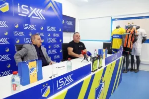 "Θέλουμε να ταξιδέψουμε με την ISX Finance και πέραν της League phase του Κόνφερενς Λιγκ" 
