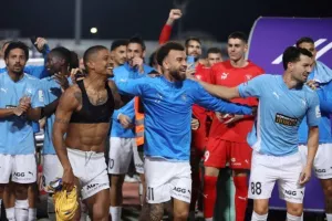 Πάφος-ΑΠΟΕΛ: Στο +11 από τους "γαλαζοκίτρινους" με γκολ στο... φινάλε!