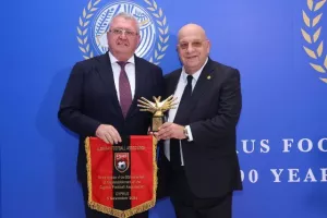Η εορταστική εκδήλωση για τα 90χρονα της ΚΟΠ (Φώτος)
