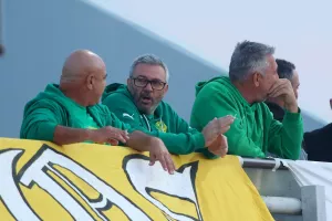 Μαζική παρουσία/ΑΕΚ