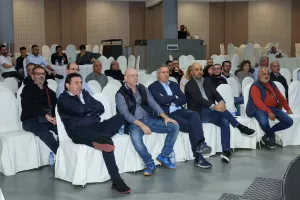(UPD) Πράσινο... φως από τη Γ.Σ του ΑΠΟΕΛ - Εγκρίθηκε η αύξηση του Μ.Κ (ΦΩΤΟΣ Kerkida)