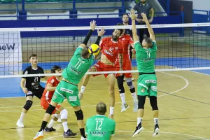 Ομόνοια-Νέα Σαλαμίνα: Βάφτηκε… πράσινο το ντέρμπι (Φώτος)