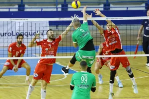 Ομόνοια-Νέα Σαλαμίνα: Βάφτηκε… πράσινο το ντέρμπι (Φώτος)
