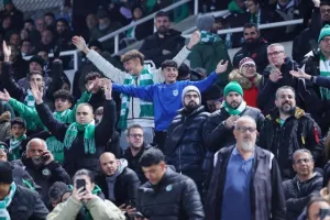 Ο κόσμος της Ομόνοιας στο ΓΣΠ (ΦΩΤΟΡΕΠΟΡΤΑΖ) 