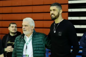 Έκανε το πρώτο βήμα η Ομόνοια! (φώτος)