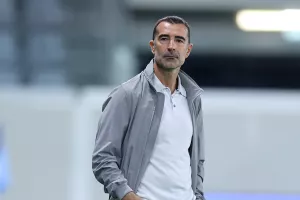 Βρίσκει λύσεις που του βγαίνουν!
