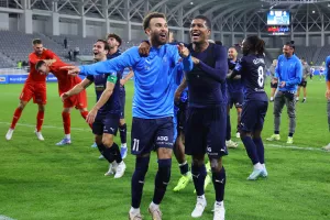 Όλα τα λεφτά!