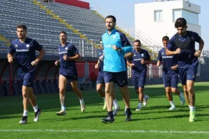 100... κλικς από την προπόνηση της Τρίτης