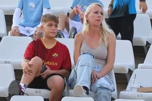 (ΦΩΤΟΣ) Ο κόσμος στο "Στέλιος Κυριακίδης"