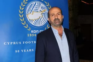Το δείπνο της ΚΟΠ με κυπριακούς χορούς (Φώτος)